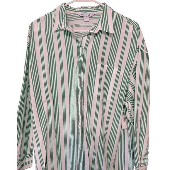 Old Navy Oversized Button-Down Boyfriend Shirt Size M - Picture 3 of 7